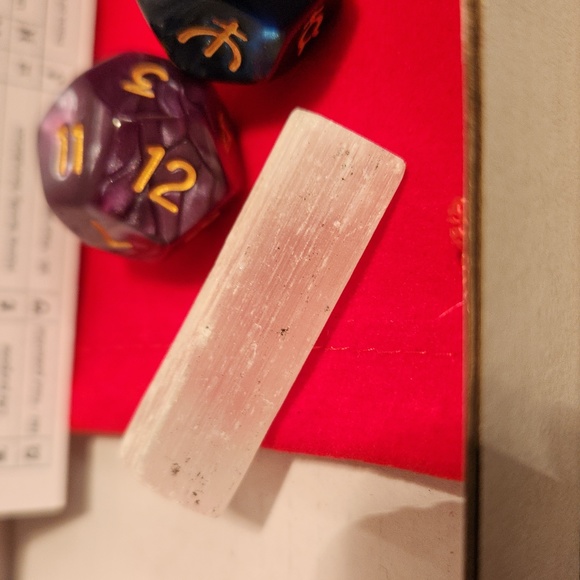 New Fortune Telling Dice Set - Picture 5 of 6